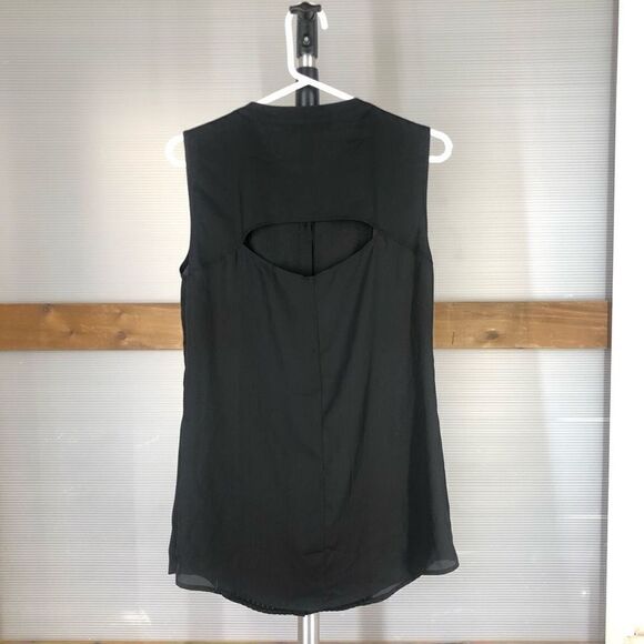 Edit BY JEANNE BEKER Black Gold Sequin Pleated Black Keyhole Sleeveless Blouse S - Picture 2 of 5